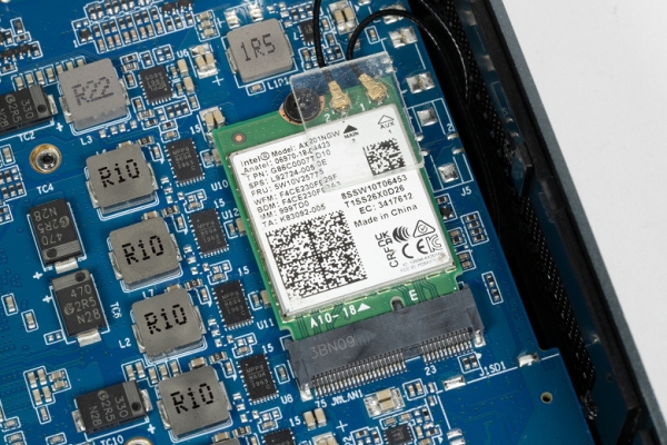Обзор мини-ПК Hiper ExpertBox D20 на процессоре Intel Core i5-1240P