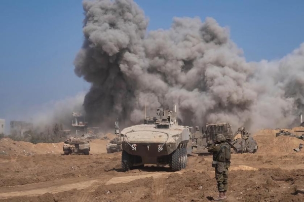  Израильская армия использует новые БТР Eitan против террористов ХАМАС в Секторе Газа 