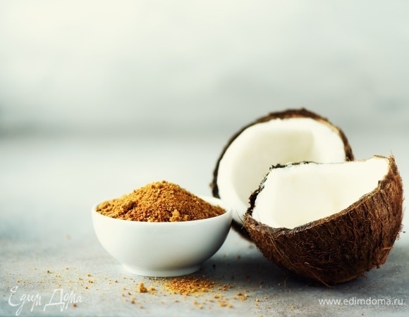 Эксперты развенчали миф о безопасности кокосового сахара 